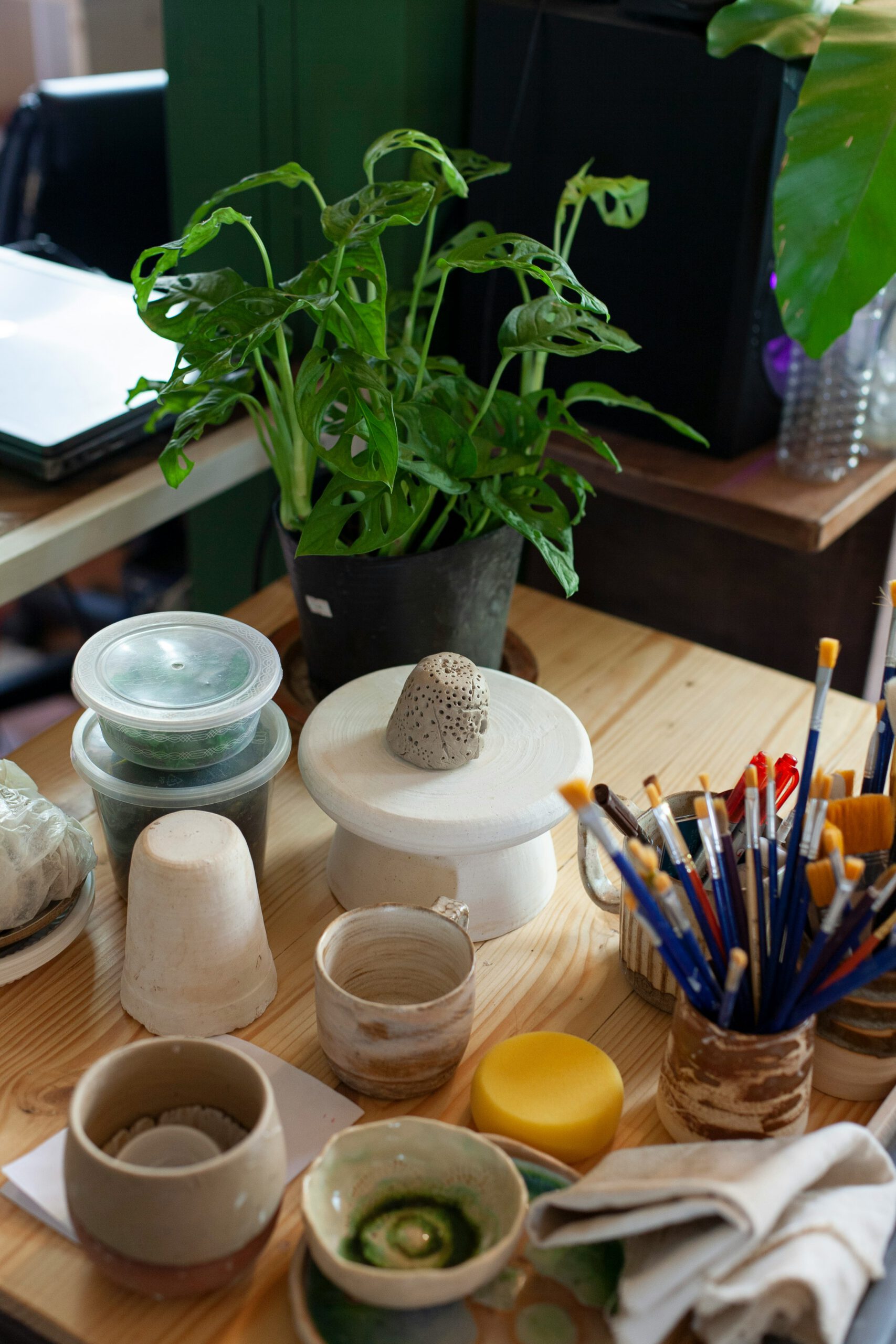 Workshop Plantafdrukken in Klei op de Hortus Populus