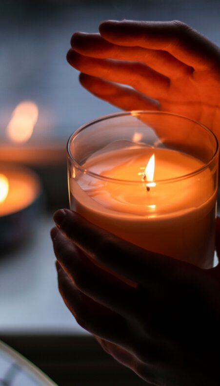 Laat de korte dagen stralen met duurzame kaarsen