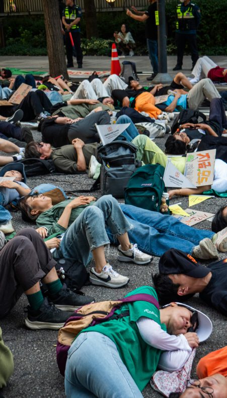 Gouwenaren luiden het klimaatalarm bij Huis van de Stad