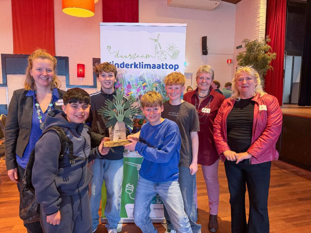 Jonge Helden uit het Groene Hart: Speel- en Werkhoeve wint Kinderklimaattop