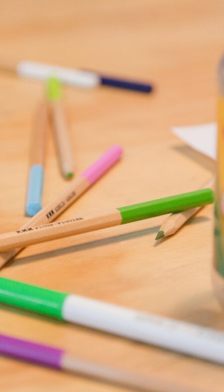 Leren over bijen en vlinders: natuuratelier voor kinderen