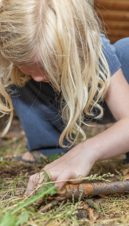Op expeditie in Natuurspeeltuin Landgoed Bredius Deel 1